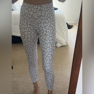 Shein pink and white leopard print leggings